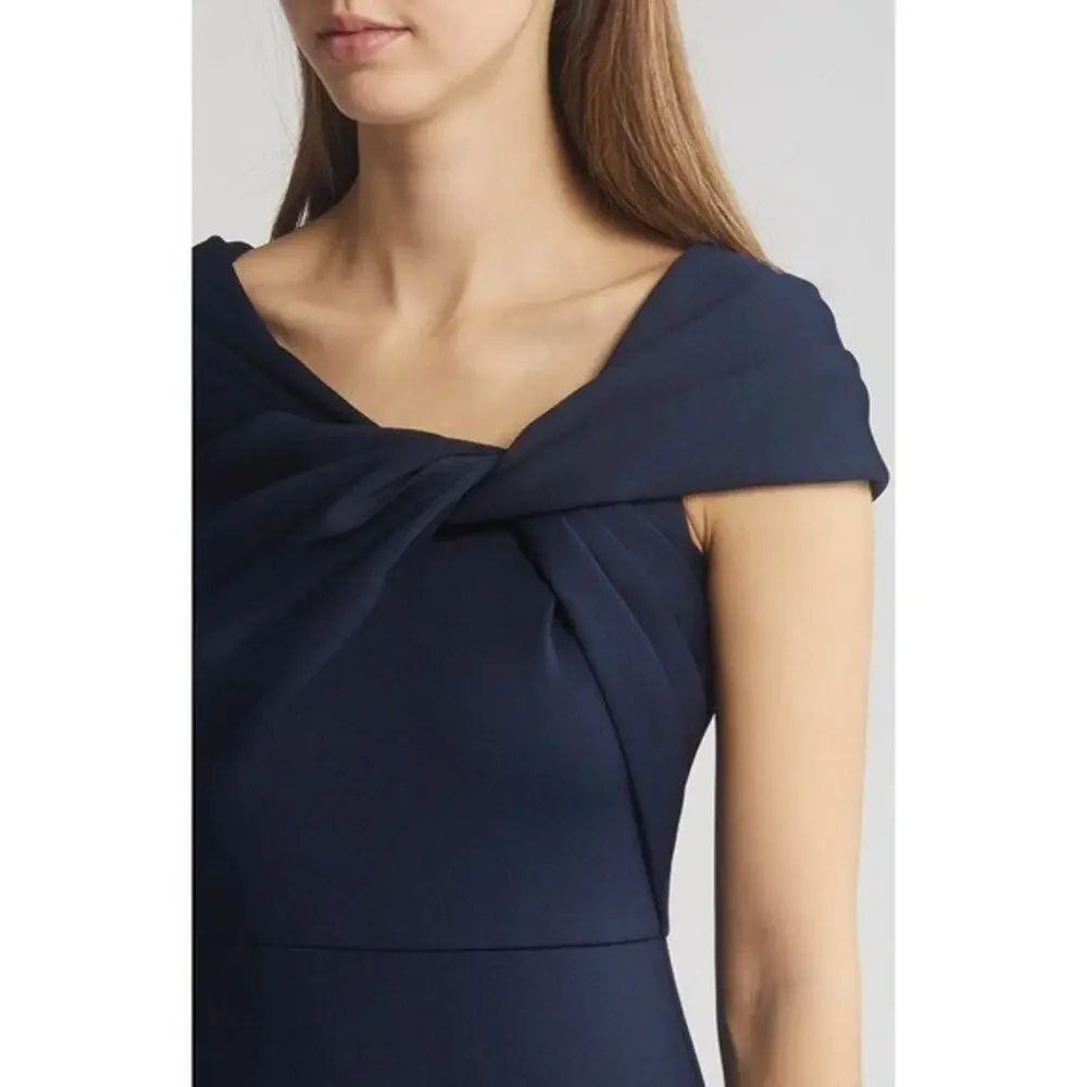 Eliza JWrap Neckline Scuba Crepe Gown Navy Size 2‎ NWT